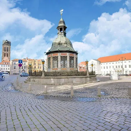 Frisch Renovierte Wohnung Im Zentrum Von Wismar Apartment Wismar
