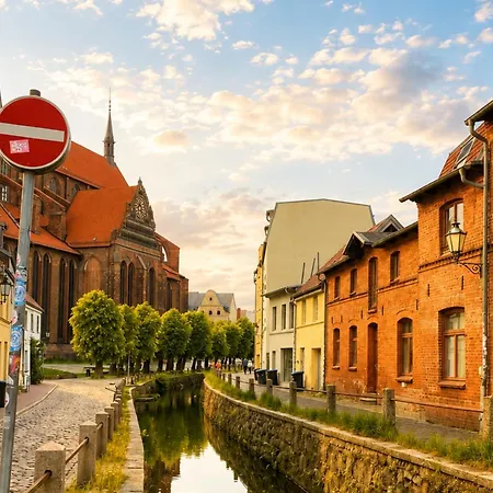 Frisch Renovierte Wohnung Im Zentrum Von Wismar