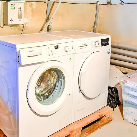 Frisch Renovierte Wohnung Im Zentrum Von Wismar Wismar